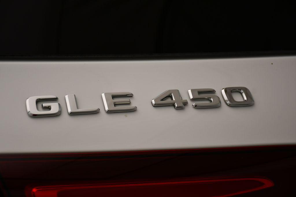 new 2026 Mercedes-Benz GLE 450 car, priced at $77,310