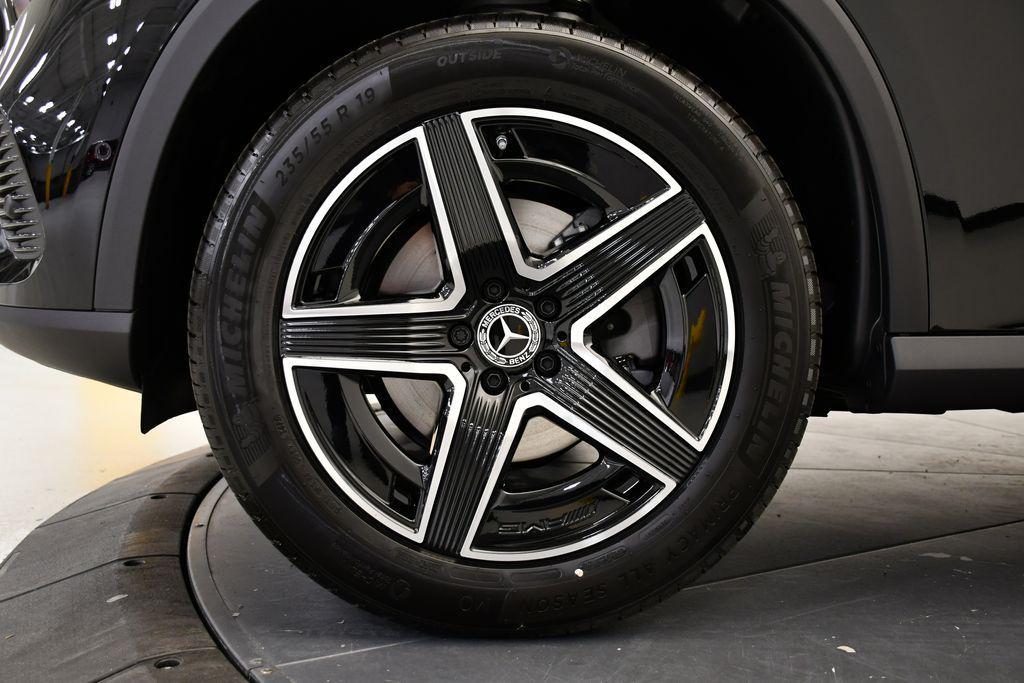 new 2026 Mercedes-Benz GLC 300 car, priced at $55,040