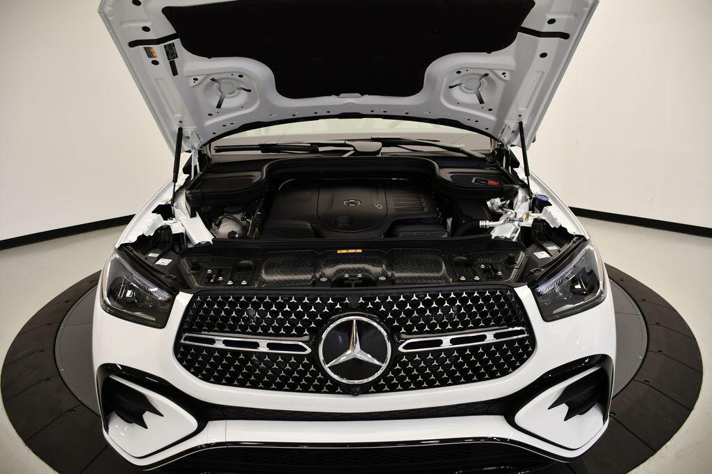 new 2026 Mercedes-Benz GLE 450 car, priced at $79,645