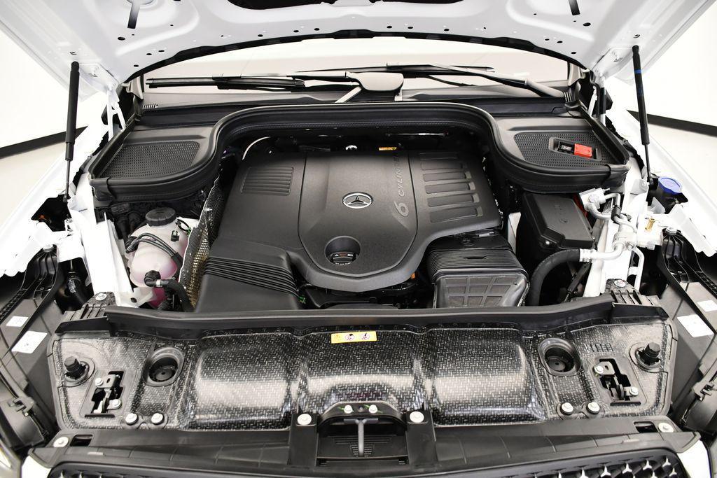 new 2026 Mercedes-Benz GLE 450 car, priced at $79,645