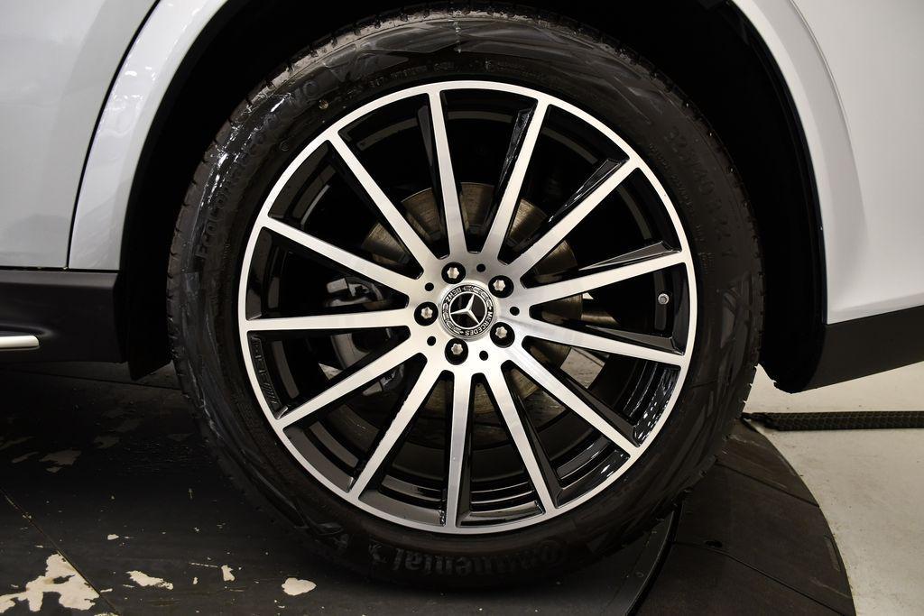 new 2025 Mercedes-Benz GLS 450 car, priced at $97,215