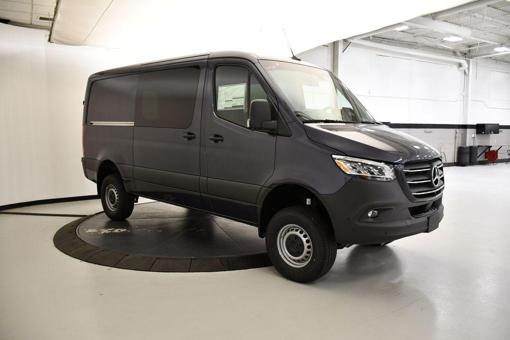 new 2026 Mercedes-Benz Sprinter 2500 car, priced at $75,344
