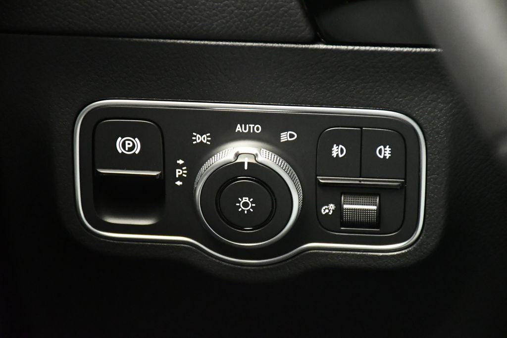 new 2026 Mercedes-Benz GLA 250 car, priced at $51,840