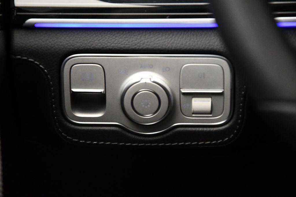 new 2025 Mercedes-Benz GLE 350 car, priced at $81,220