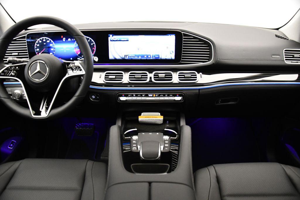 new 2025 Mercedes-Benz GLE 350 car, priced at $81,220