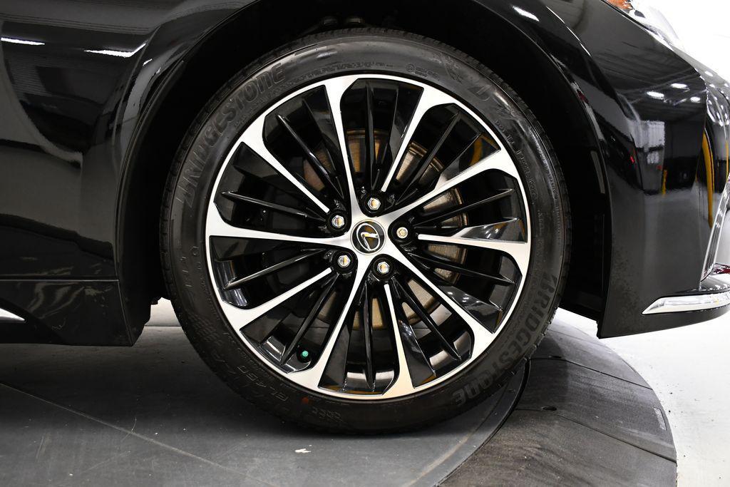 used 2023 Lexus LS 500 car, priced at $74,493