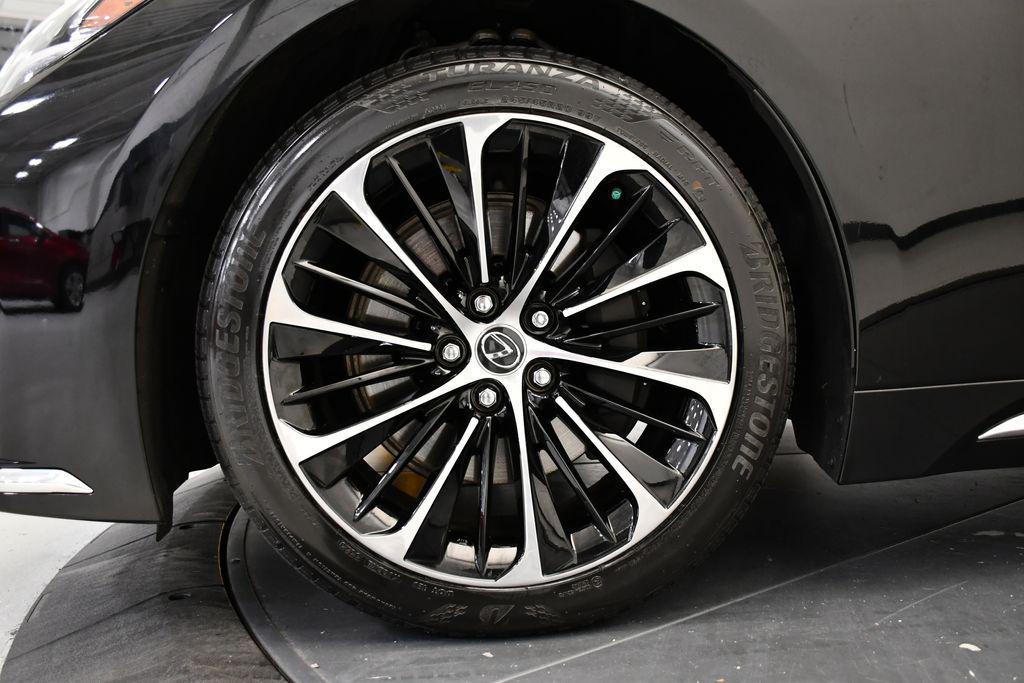 used 2023 Lexus LS 500 car, priced at $74,493