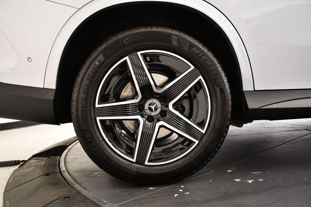 new 2026 Mercedes-Benz GLC 300 car, priced at $66,155