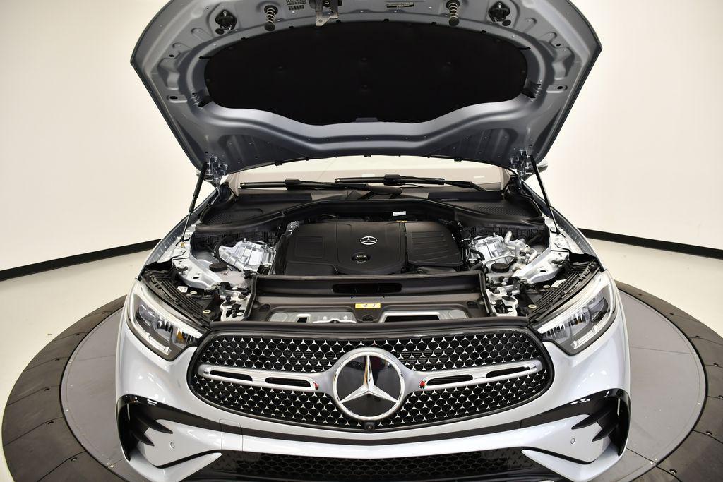 new 2026 Mercedes-Benz GLC 300 car, priced at $66,155