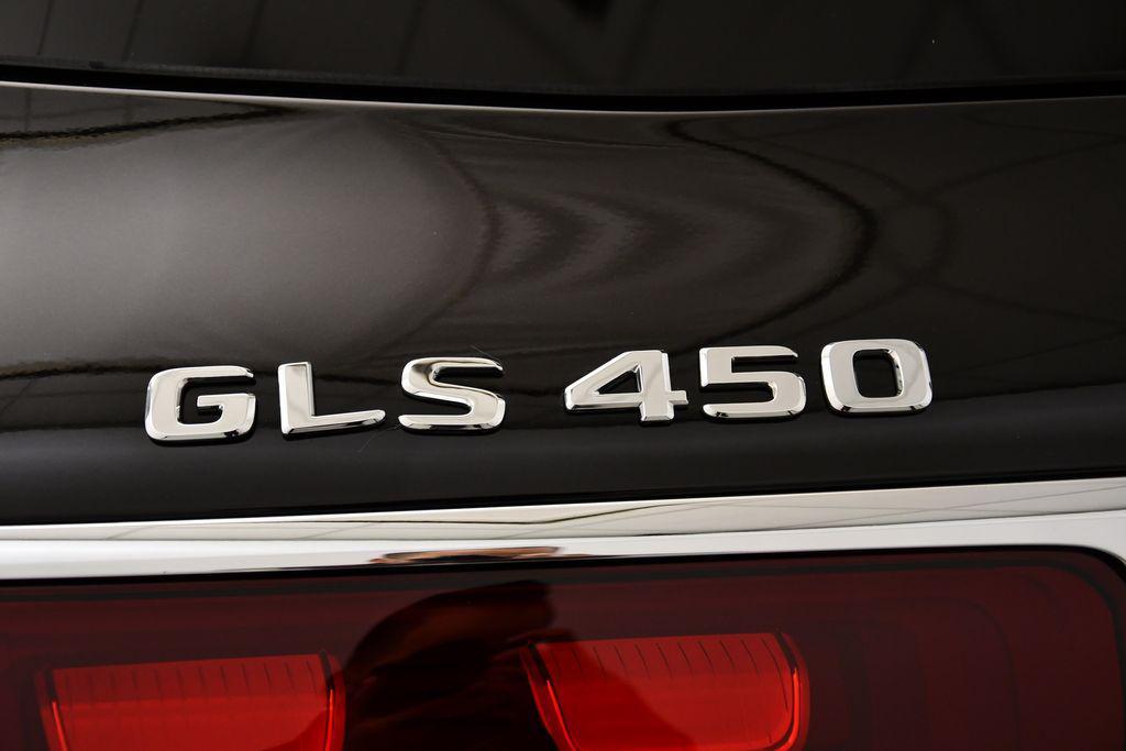 new 2025 Mercedes-Benz GLS 450 car, priced at $91,945
