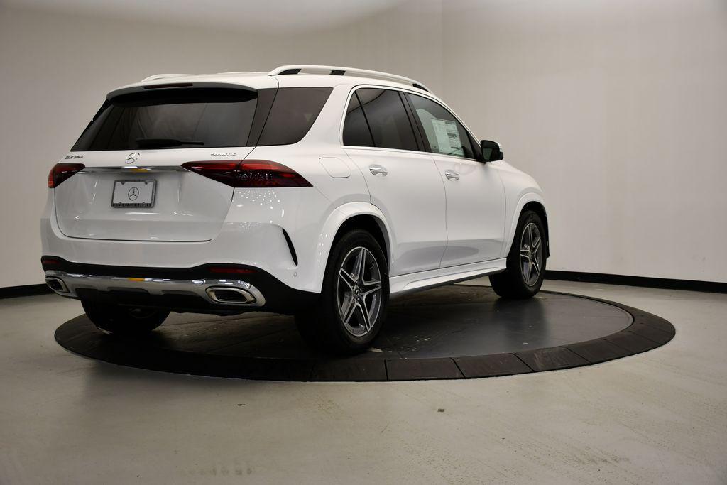 new 2026 Mercedes-Benz GLE 580 car, priced at $91,445