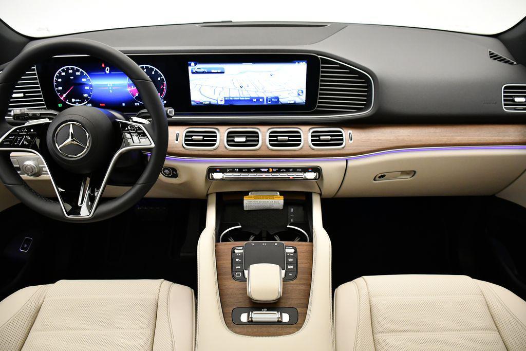 new 2026 Mercedes-Benz GLE 580 car, priced at $91,445