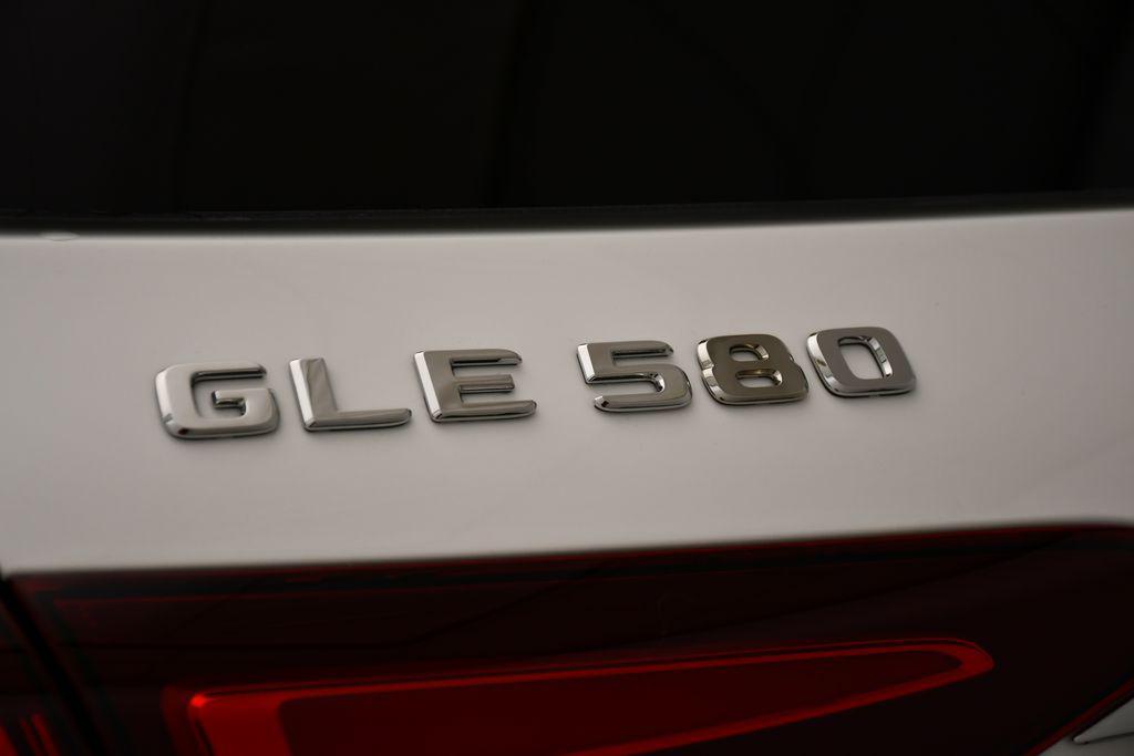 new 2026 Mercedes-Benz GLE 580 car, priced at $91,445
