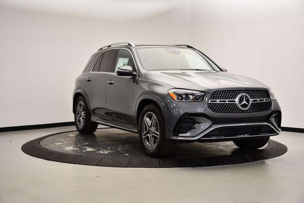 new 2025 Mercedes-Benz GLE 580 car, priced at $96,495
