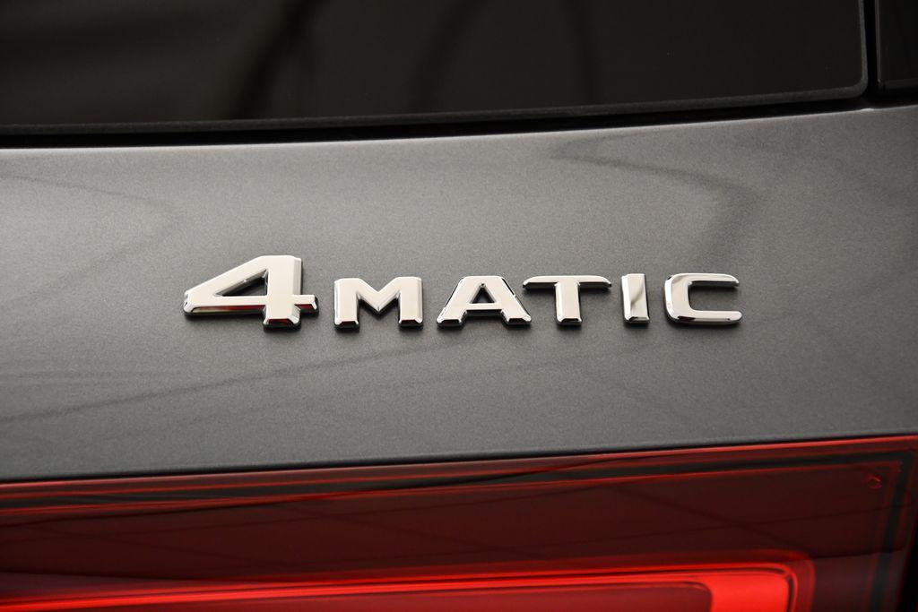 new 2025 Mercedes-Benz GLE 580 car, priced at $96,495
