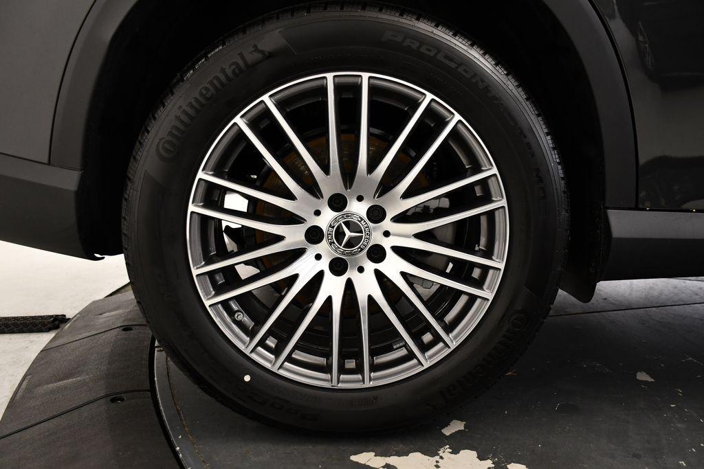used 2025 Mercedes-Benz GLC 300 car, priced at $56,405