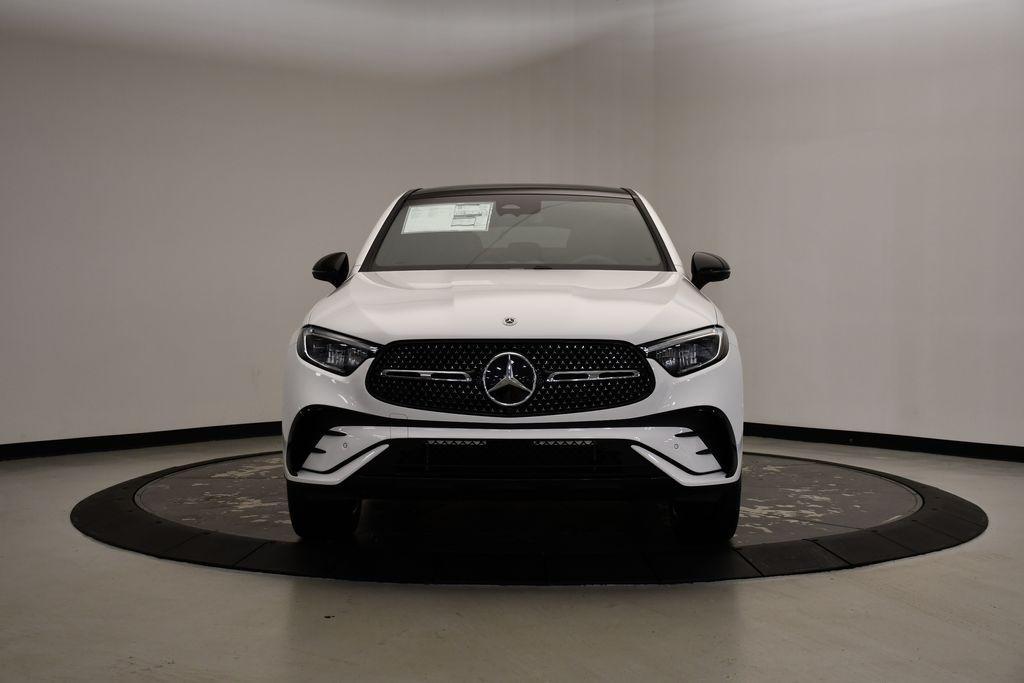 new 2025 Mercedes-Benz GLC 300 car, priced at $67,915