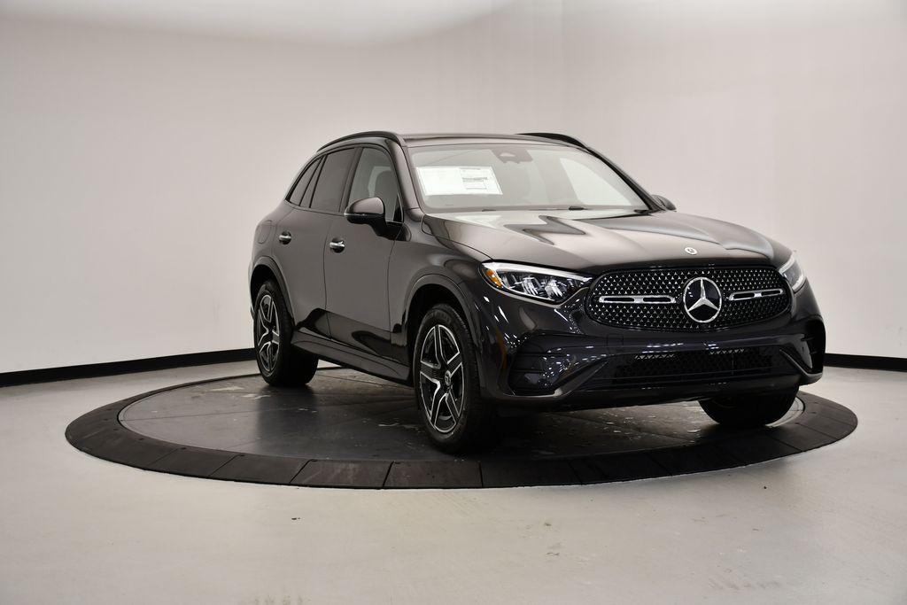new 2026 Mercedes-Benz GLC 300 car, priced at $61,335