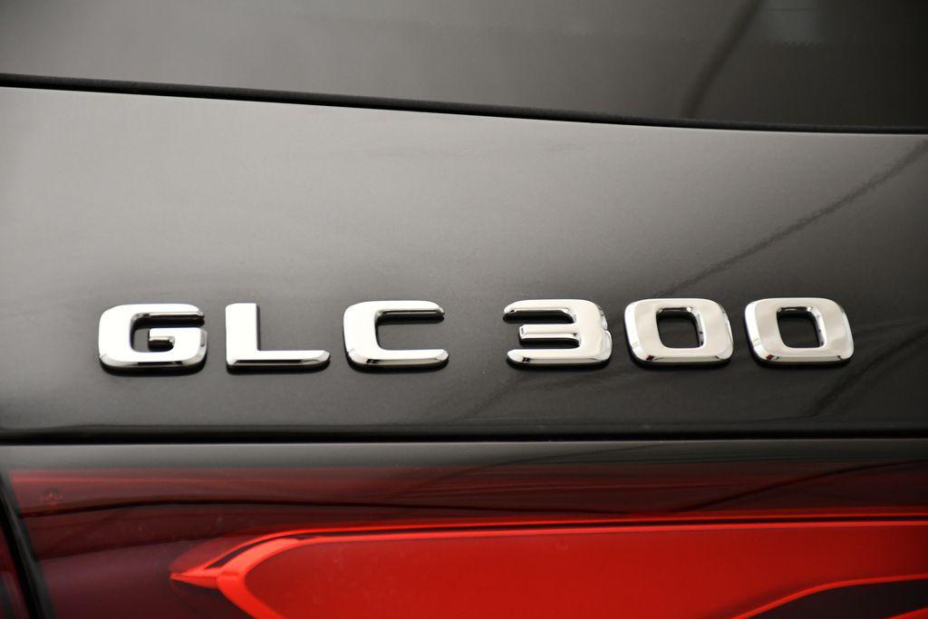 new 2026 Mercedes-Benz GLC 300 car, priced at $61,335
