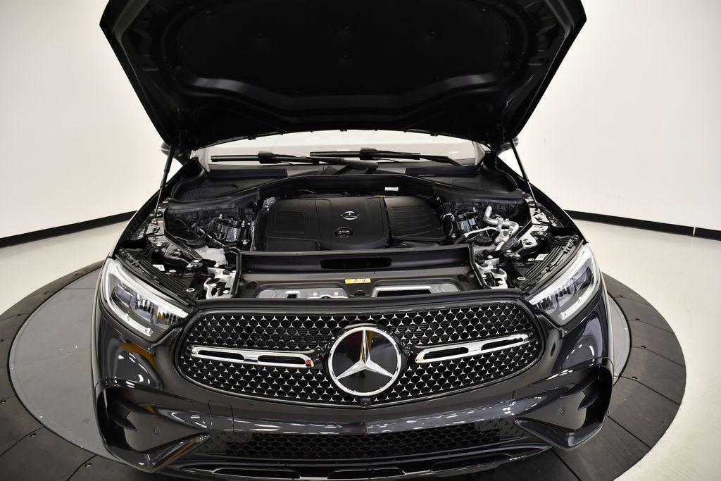 new 2026 Mercedes-Benz GLC 300 car, priced at $61,335