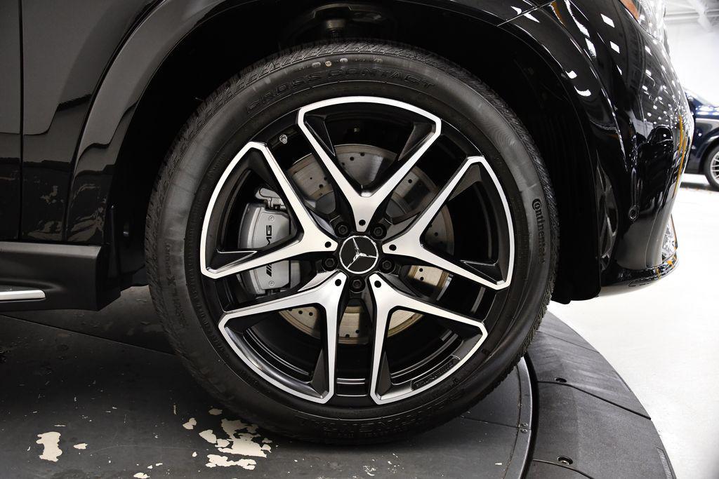 new 2025 Mercedes-Benz AMG GLE 53 car, priced at $98,850