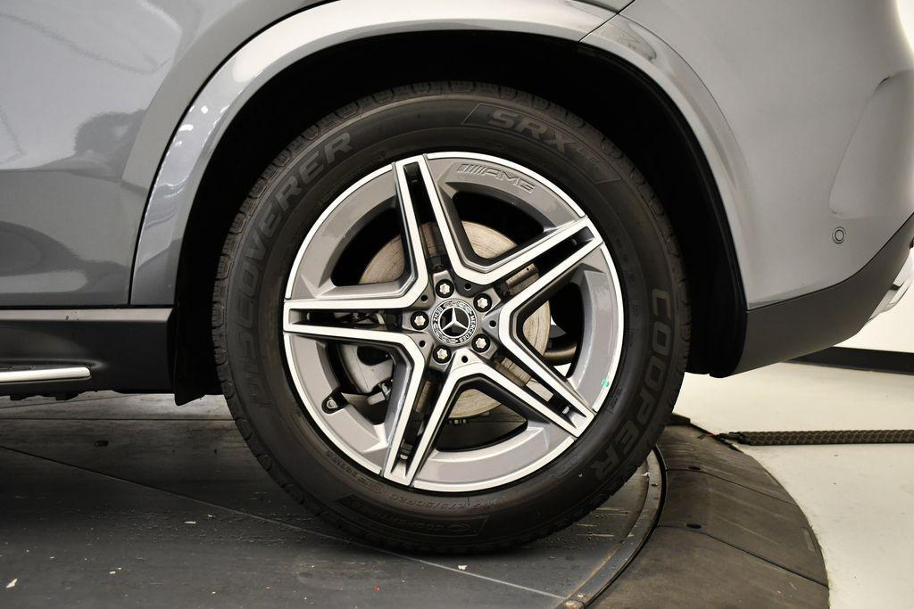 new 2026 Mercedes-Benz GLE 450 car, priced at $78,145