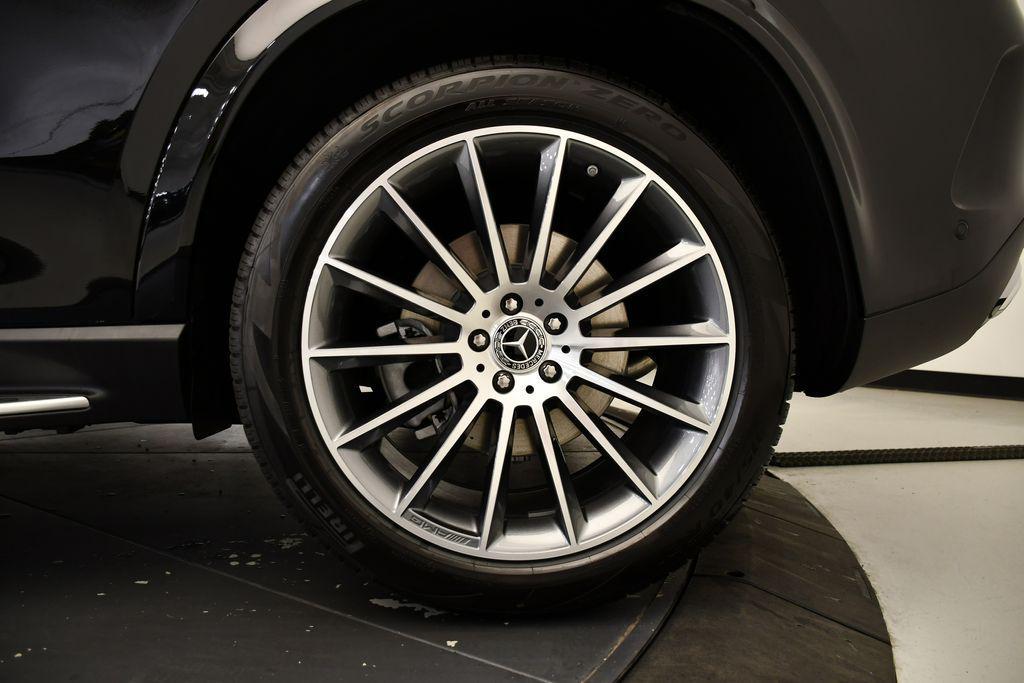 new 2026 Mercedes-Benz GLE 450 car, priced at $79,245