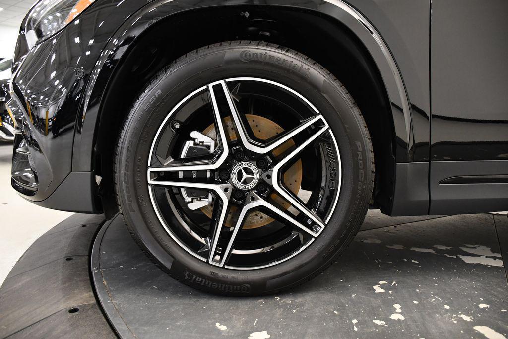 new 2025 Mercedes-Benz GLA 250 car, priced at $51,655