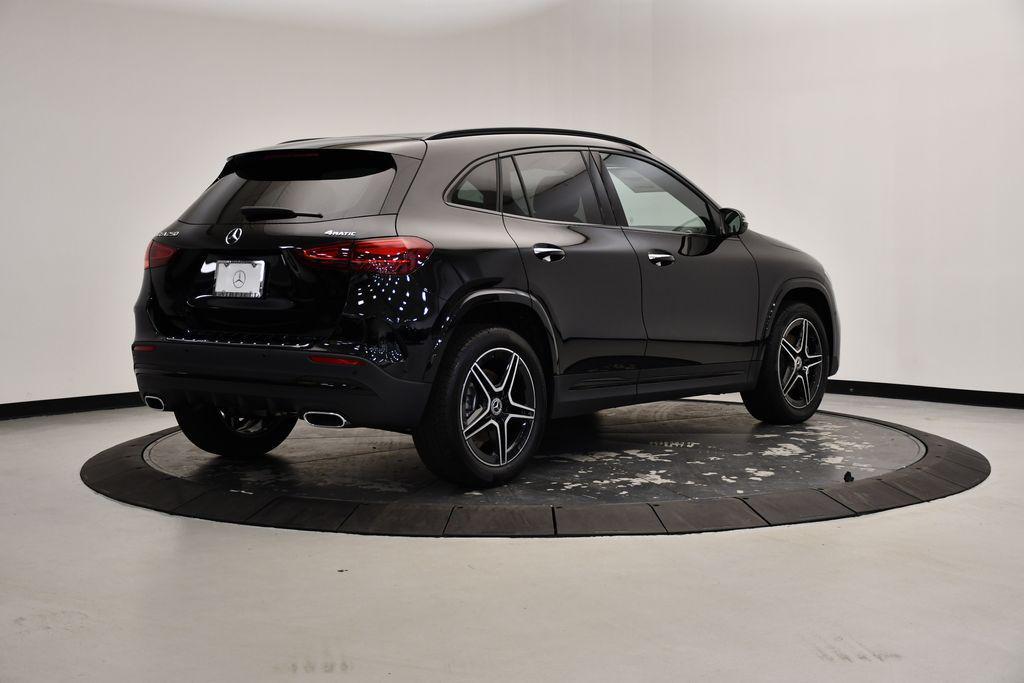 new 2025 Mercedes-Benz GLA 250 car, priced at $51,655