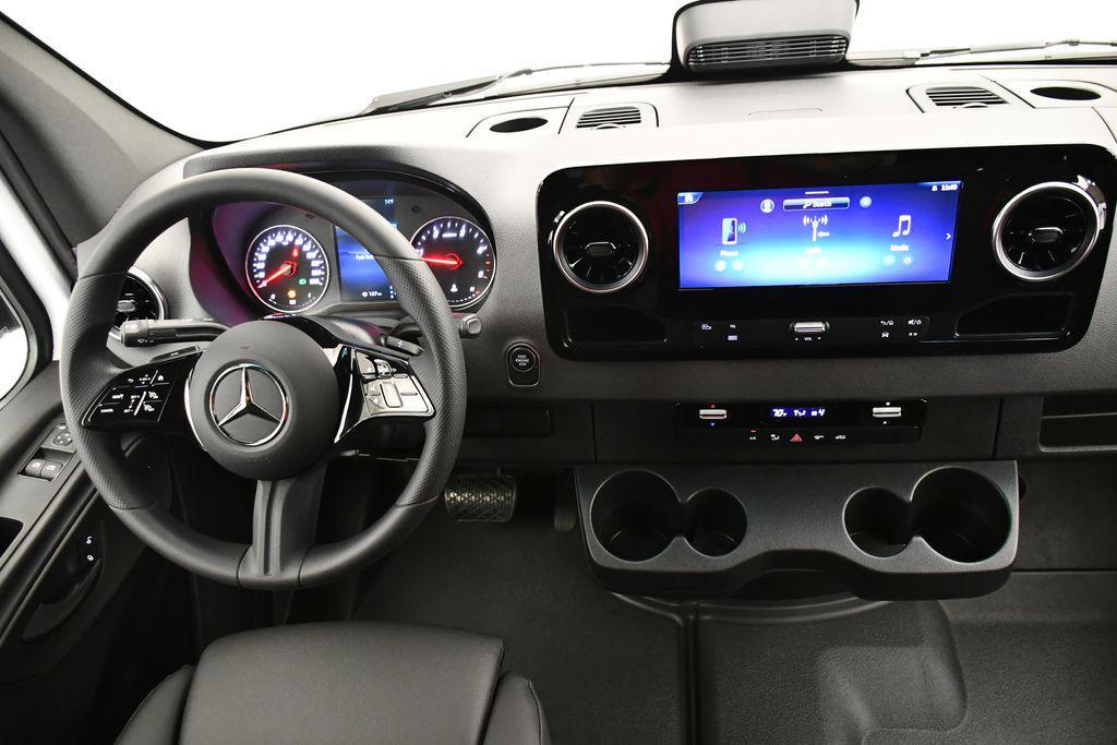 new 2025 Mercedes-Benz Sprinter 2500 car, priced at $65,880