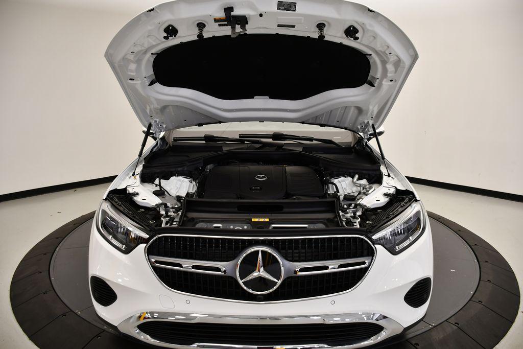 new 2026 Mercedes-Benz GLC 300 car, priced at $54,520