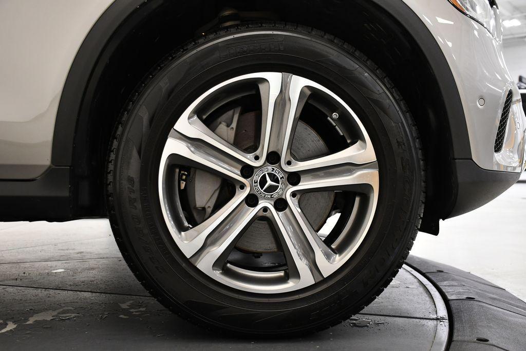 used 2022 Mercedes-Benz GLC 300 car, priced at $36,993