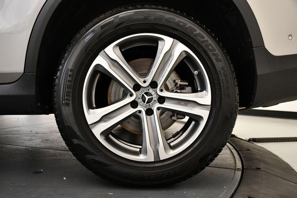used 2022 Mercedes-Benz GLC 300 car, priced at $36,993