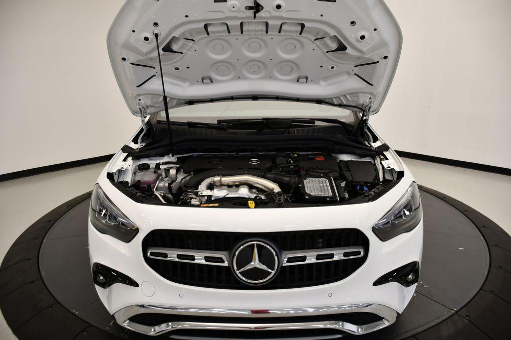 new 2026 Mercedes-Benz GLA 250 car, priced at $52,610