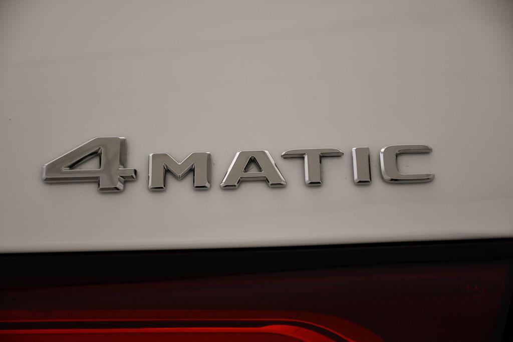 new 2025 Mercedes-Benz GLC 300 car, priced at $56,035
