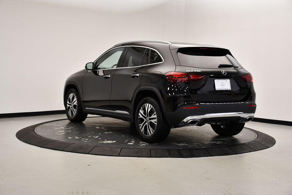 new 2025 Mercedes-Benz GLA 250 car, priced at $48,495