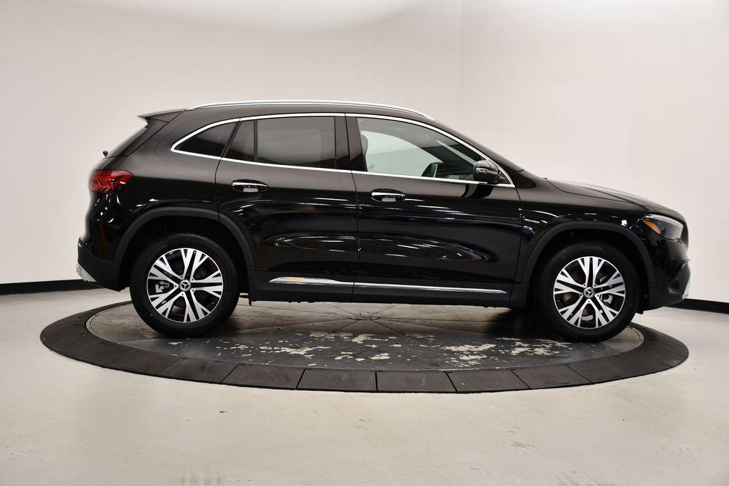 new 2025 Mercedes-Benz GLA 250 car, priced at $48,495