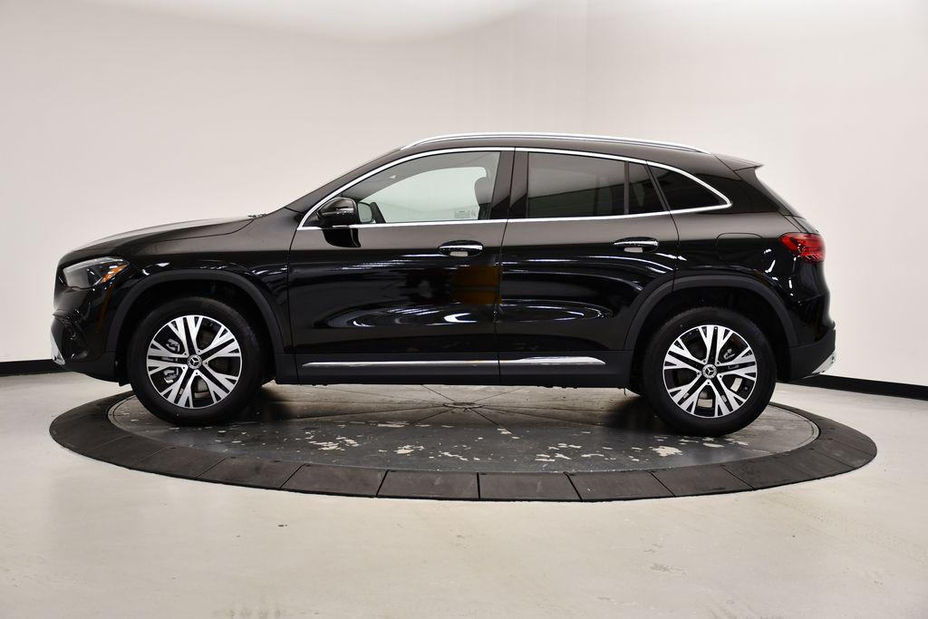 new 2025 Mercedes-Benz GLA 250 car, priced at $48,495