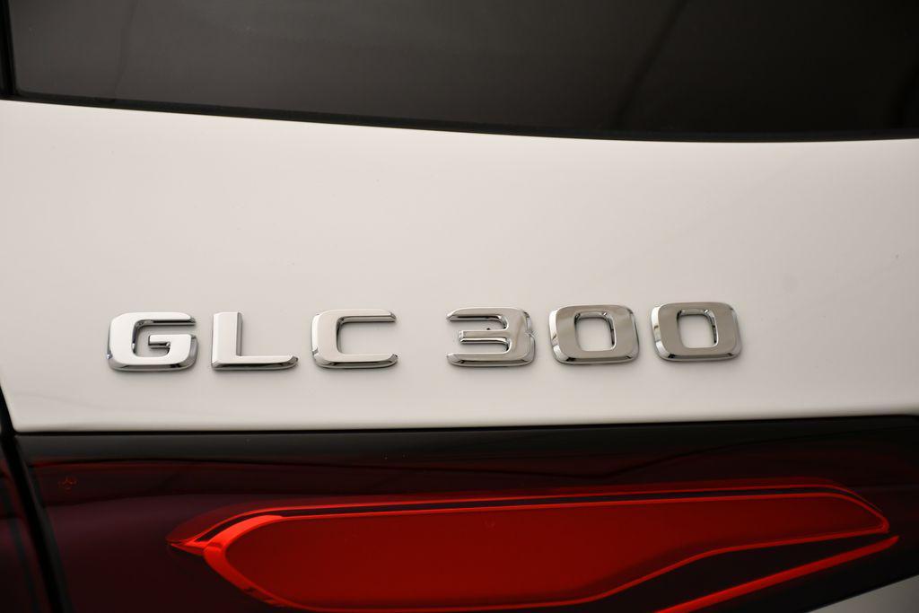 new 2026 Mercedes-Benz GLC 300 car, priced at $54,335