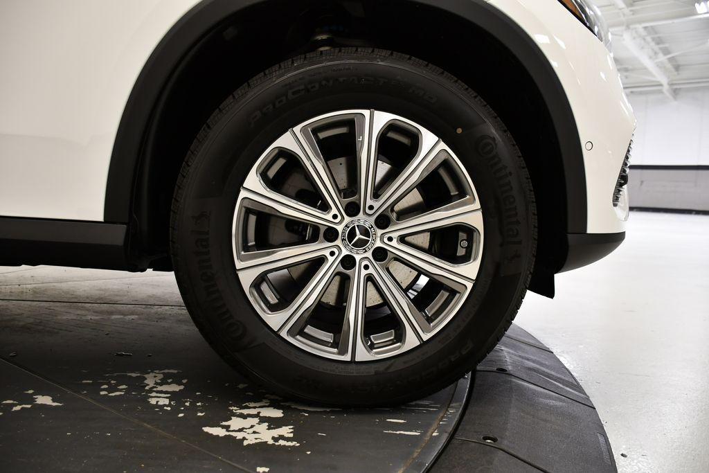 new 2026 Mercedes-Benz GLC 300 car, priced at $54,335