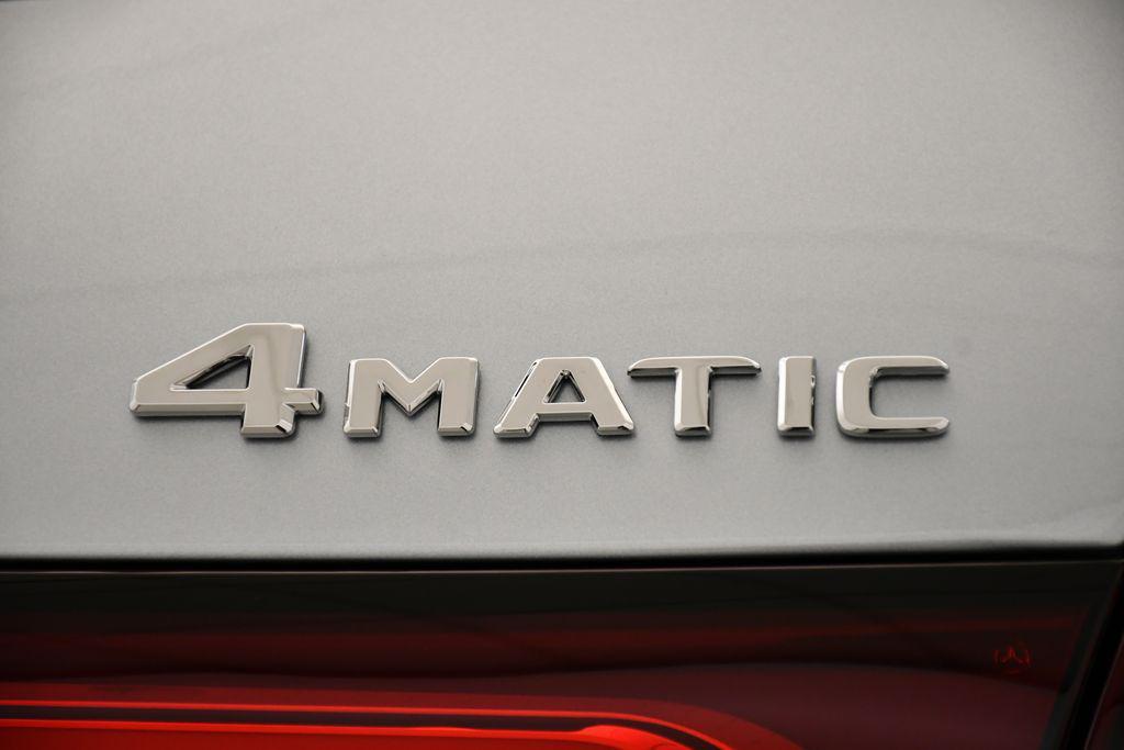 new 2026 Mercedes-Benz GLC 300 car, priced at $61,885