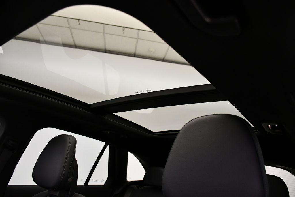 new 2026 Mercedes-Benz GLC 300 car, priced at $61,885