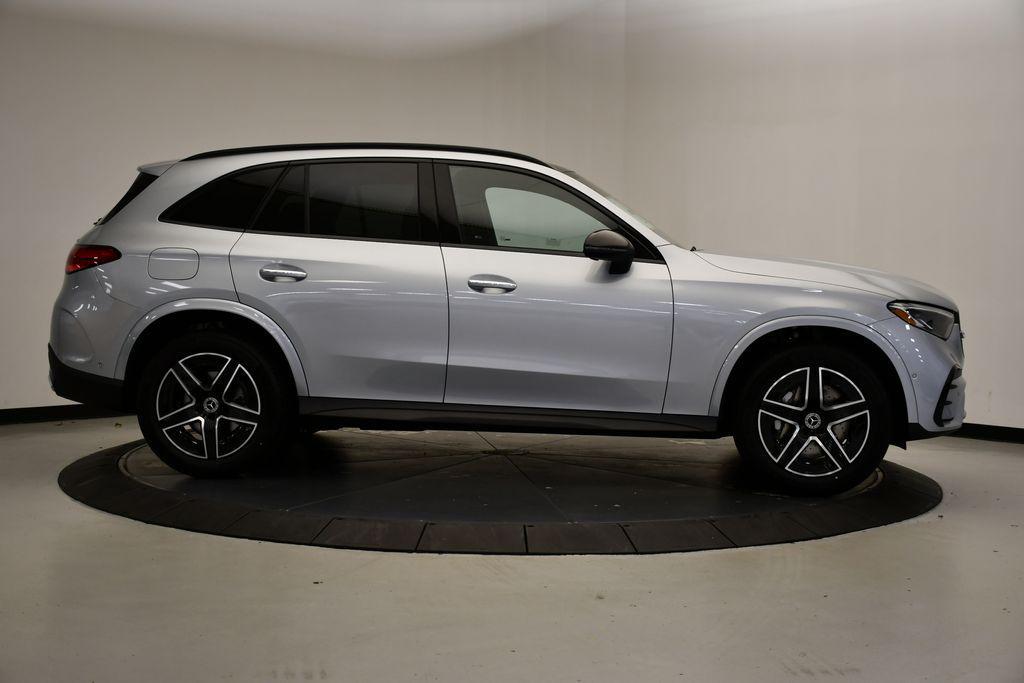 new 2026 Mercedes-Benz GLC 300 car, priced at $61,885