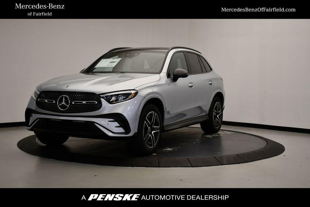 new 2026 Mercedes-Benz GLC 300 car, priced at $61,885