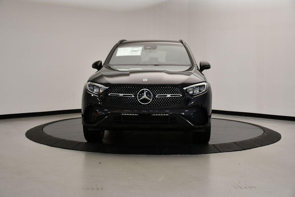 new 2025 Mercedes-Benz GLC 300 car, priced at $59,560