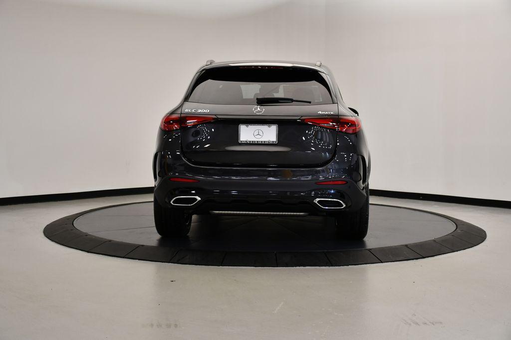 new 2025 Mercedes-Benz GLC 300 car, priced at $59,560