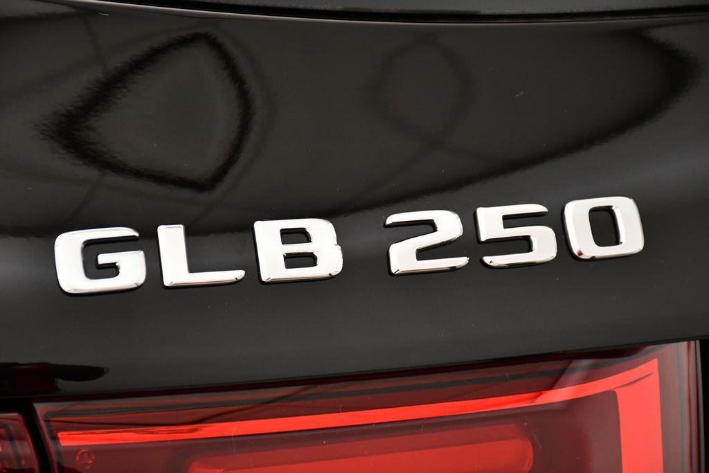 new 2026 Mercedes-Benz GLB 250 car, priced at $54,305