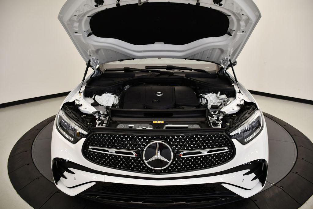 new 2026 Mercedes-Benz GLC 300 car, priced at $58,235