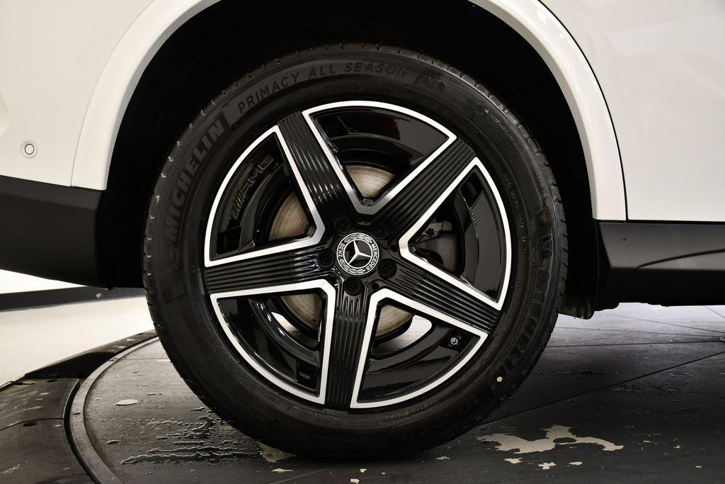new 2026 Mercedes-Benz GLC 300 car, priced at $58,235
