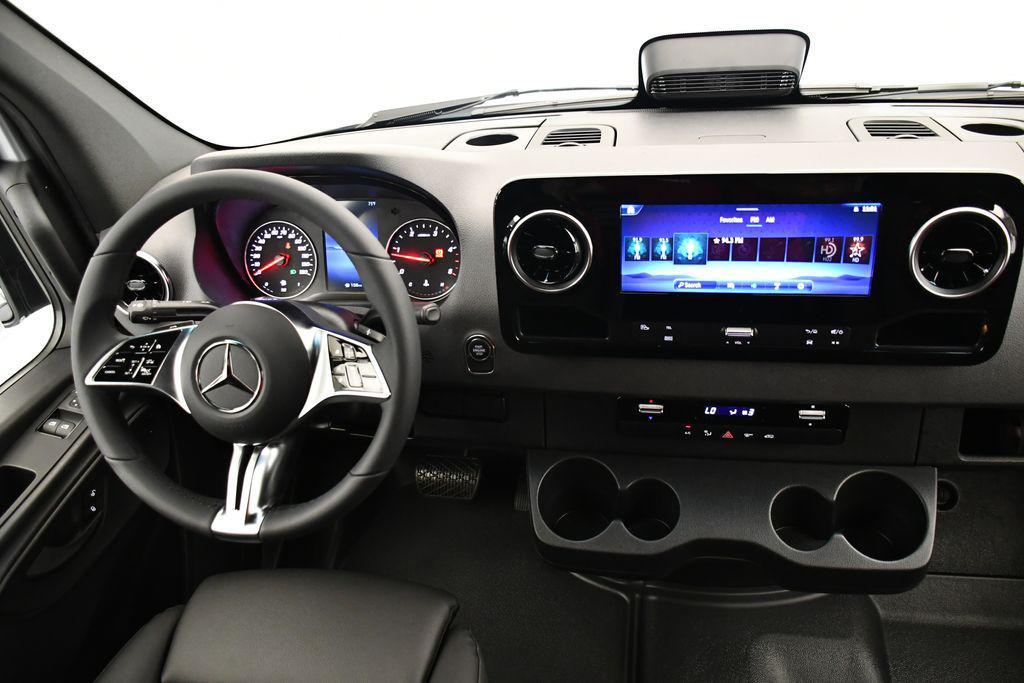 new 2025 Mercedes-Benz Sprinter 2500 car, priced at $76,206
